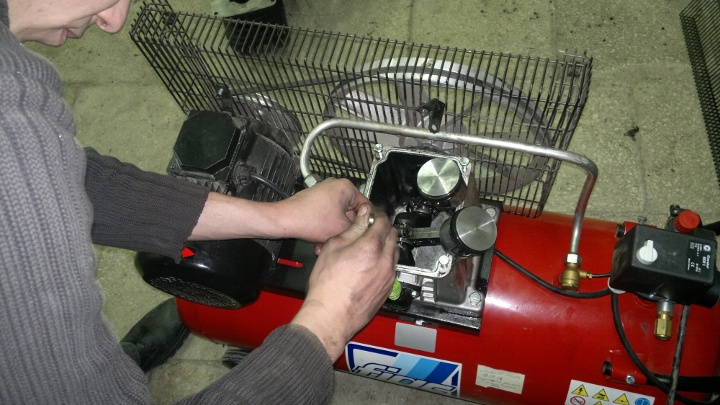 ремонт компрессора воздушного поршневого