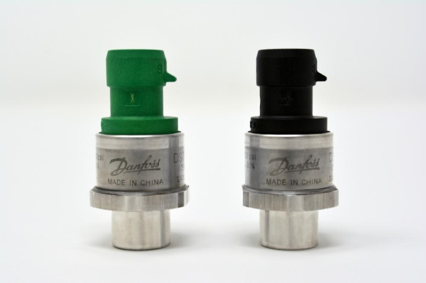 075g1018 Danfoss датчик давления DST P110