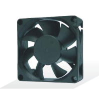 Вентилятор ADDA AD0712LB-A73GP 70x70x25 постоянного тока DC