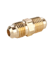Штуцер  союз разноразмерный 1/2″ x 3/4″